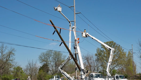 Securing Critical Land Rights for a North Carolina Transmission Line Expansion