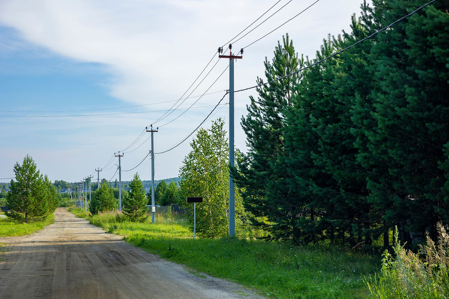 Proactive Landowner Coordination Keeps Transmission Project Construction on Schedule